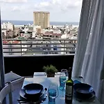 Appartement In The Center, & Sea Views