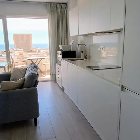 Luxury Studio In The Center, City & Sea Views * Alicante