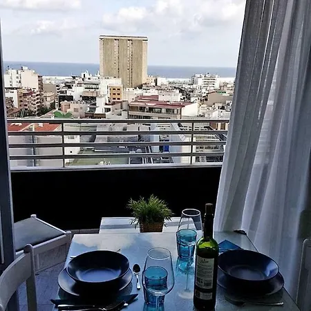 Apartment Luxury Studio In The Center, City & Sea Views