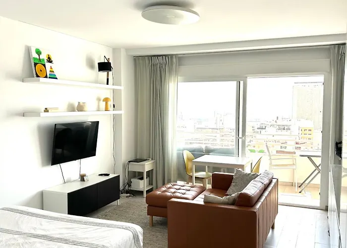Appartement In The Center, & Sea Views *