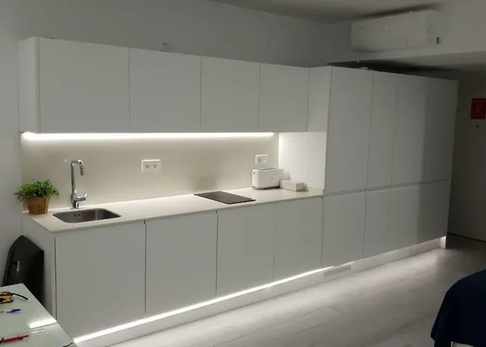 Appartement In The Center, & Sea Views *