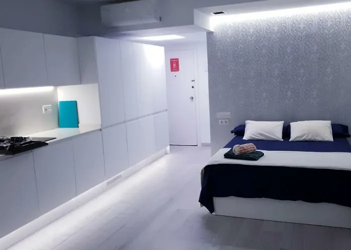 Appartement In The Center, & Sea Views